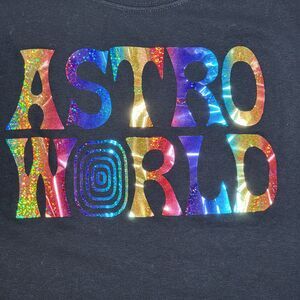 Astro World Travis Scott Graphic SS Gildan Unisex Tee Black - Size Small